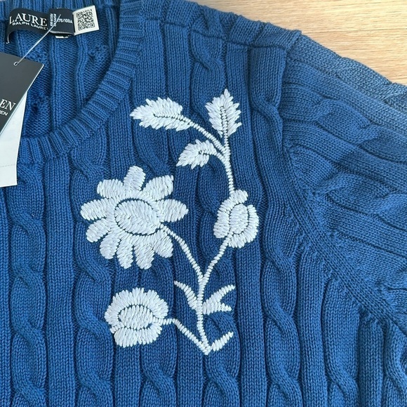LAUREN RALPH LAUREN
Women's Embroidered Cable-Knit Sweater - Picture 6 of 8